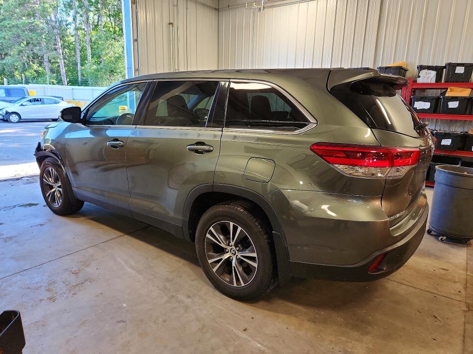 2019 Toyota Highlander მანქანა იყიდება აუქციონზე, vin: 5TDBZRFH6KS991849, აუქციონის ნომერი: 60254886