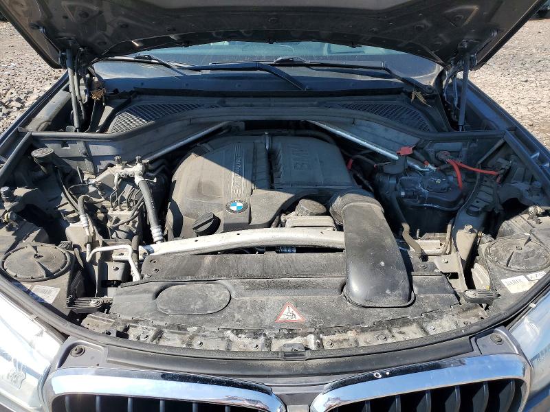 63019646 :رقم المزاد ، 5UXKR0C54F0P08815 vin ، 2015 Bmw X5 مزاد بيع