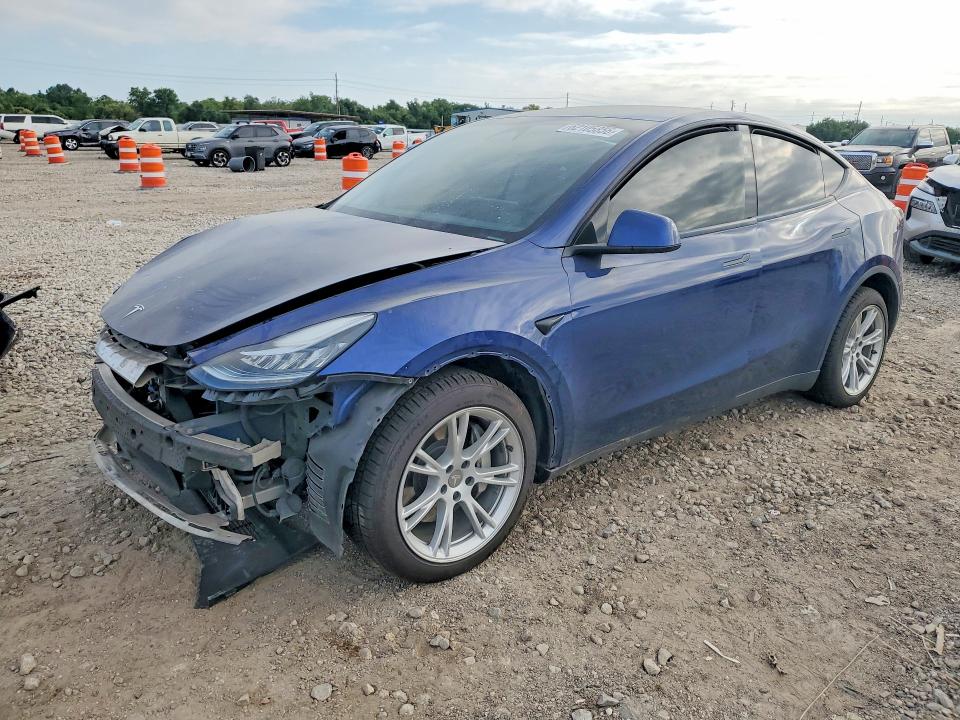 2023 Tesla Model  Y მანქანა იყიდება აუქციონზე, vin: 7SAYGDEE4PA135861, აუქციონის ნომერი: 62105856