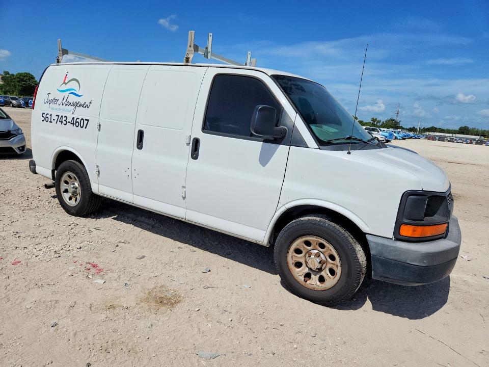 2013 Chevrolet Express G1500 მანქანა იყიდება აუქციონზე, vin: 1GCSGAFX7D1135278, აუქციონის ნომერი: 61725016