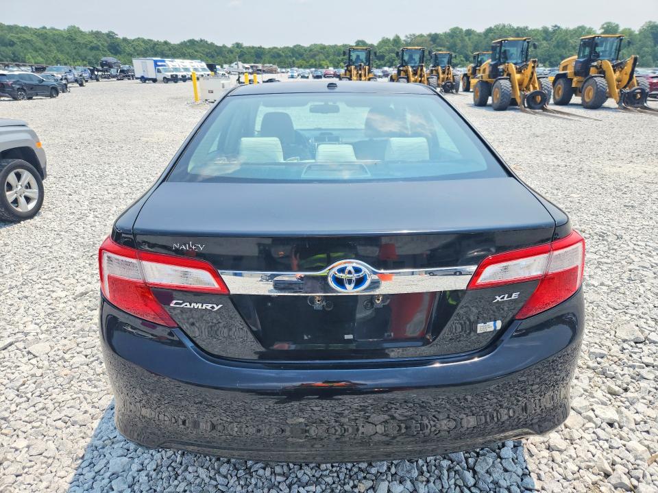 2013 Toyota Camry Hybrid მანქანა იყიდება აუქციონზე, vin: 4T1BD1FK4DU069134, აუქციონის ნომერი: 62709686