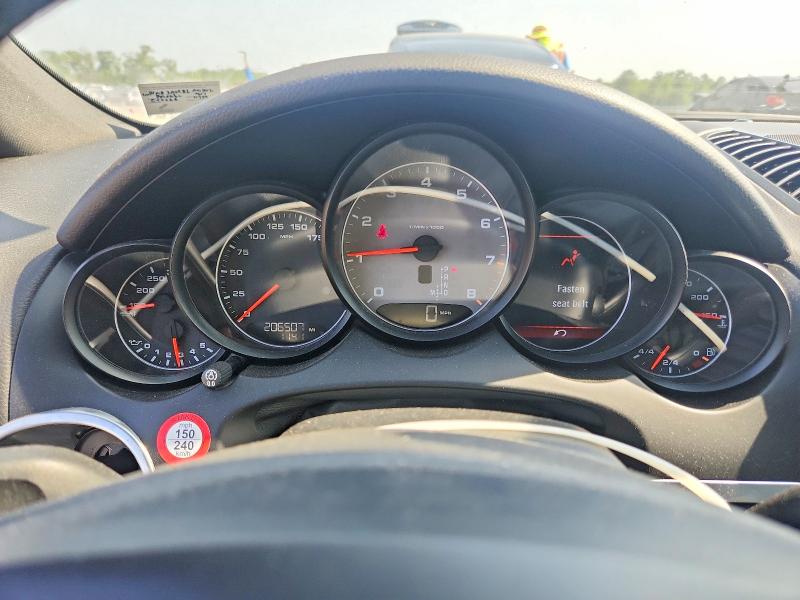 58693456 :رقم المزاد ، WP1AB2A25BLA41802 vin ، 2011 Porsche Cayenne مزاد بيع