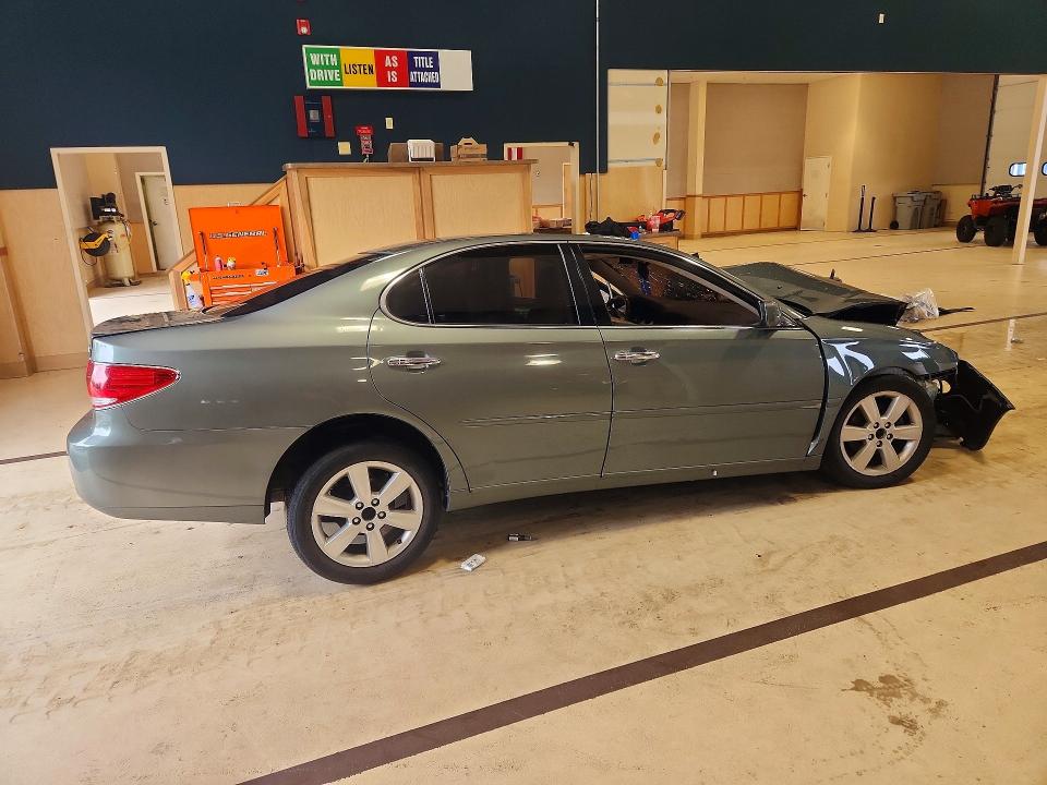 62795046 :رقم المزاد ، JTHBA30G355056477 vin ، 2005 Lexus Es مزاد بيع
