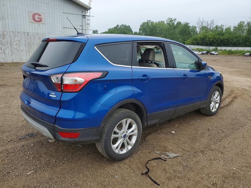 Продаж на аукціоні авто 2017 Ford Escape, vin: 1FMCU0GD9HUF06338, номер лоту: 60479736