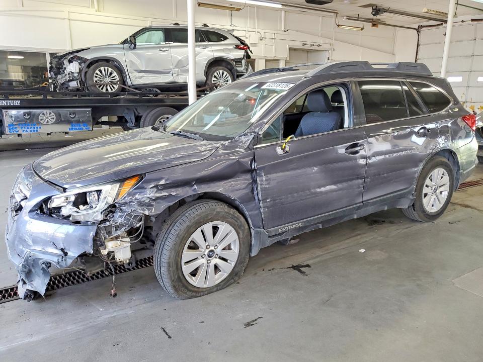 62318126 :رقم المزاد ، 4S4BSADC5F3319894 vin ، 2015 Subaru Outback مزاد بيع