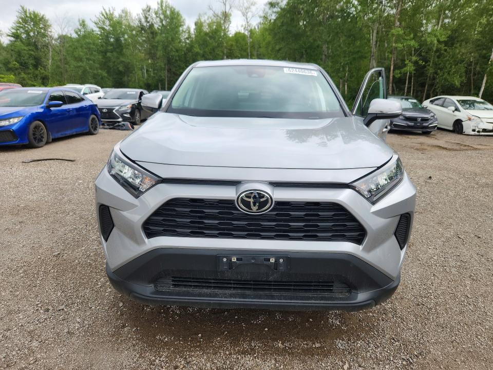 62440636 :رقم المزاد ، 2T3B1RFV4NW265262 vin ، 2022 Toyota Rav4 مزاد بيع