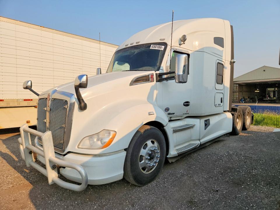 Продаж на аукціоні авто 2018 Kenworth Construction, vin: 1XKYDP9X3JJ996099, номер лоту: 63601066