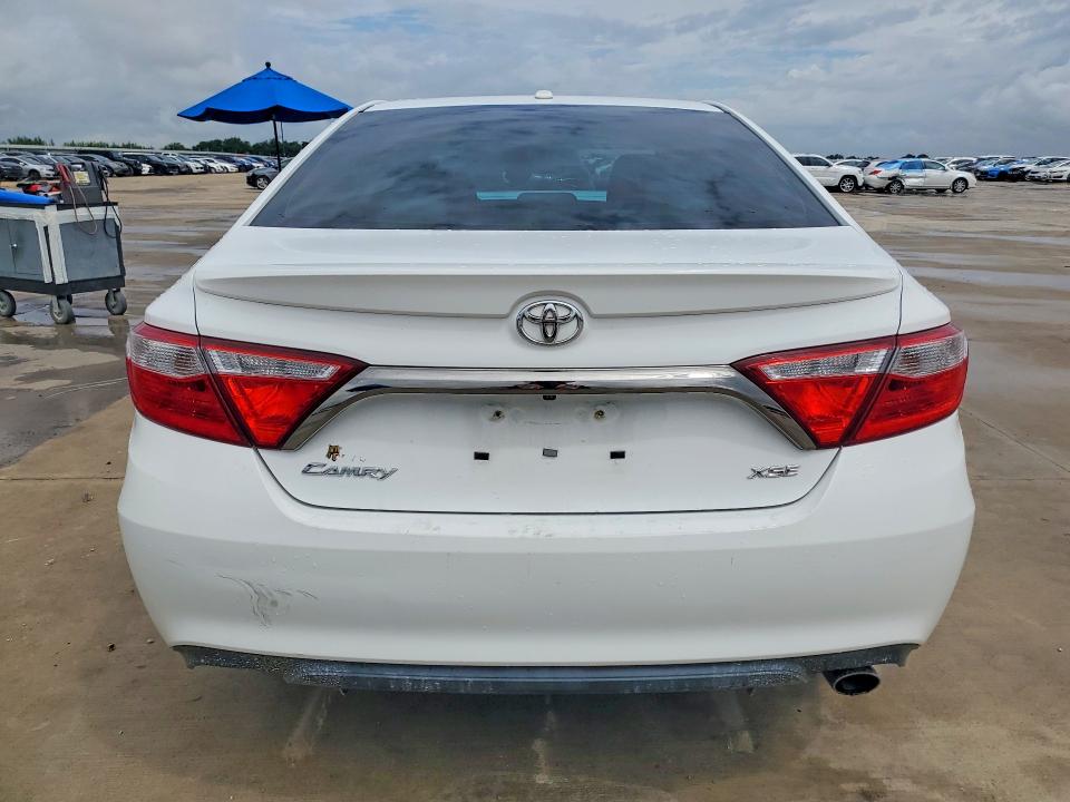 Aukcja sprzedaży 2016 Toyota Camry, vin: 4T1BF1FK8GU542550, numer aukcji: 60979946