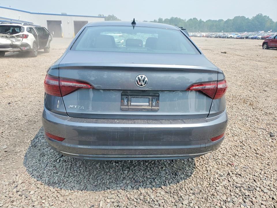 61340296 :رقم المزاد ، 3VWC57BU0MM009529 vin ، 2021 Volkswagen Jetta مزاد بيع