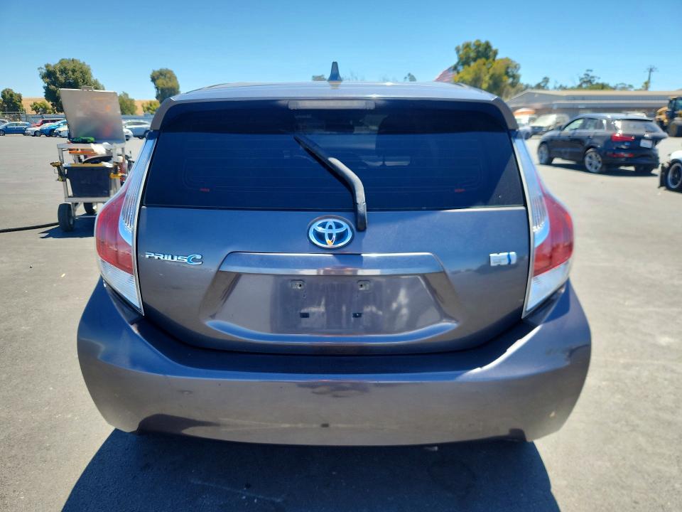 Продажа на аукционе авто 2016 Toyota Prius C, vin: JTDKDTB32G1136611, номер лота: 62879556
