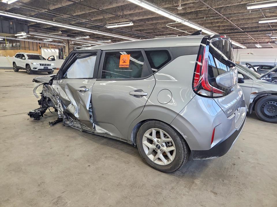 60313536 :رقم المزاد ، KNDJ23AU4S7936229 vin ، 2025 Kia Soul مزاد بيع