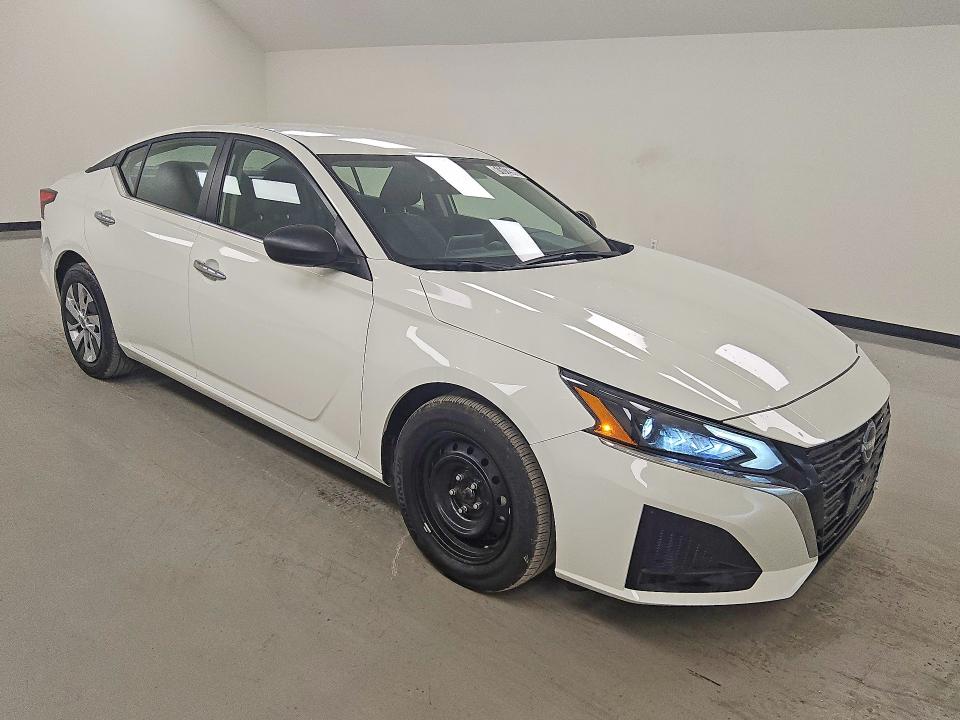 Продажа на аукционе авто 2025 Nissan Altima, vin: 1N4BL4BVXSN327159, номер лота: 61612986