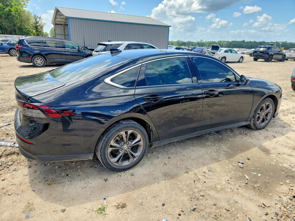 Продажа на аукционе авто 2023 Honda Accord, vin: 1HGCY1F37PA040241, номер лота: 61224456