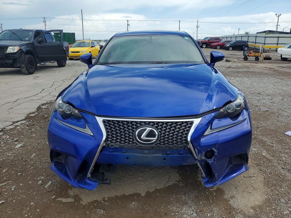 61411646 :رقم المزاد ، JTHBA1D29G5022372 vin ، 2016 Lexus Is مزاد بيع