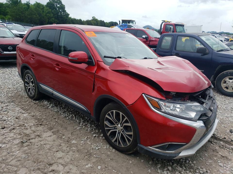 60883786 :رقم المزاد ، JA4AD3A33JZ068061 vin ، 2018 Mitsubishi Outlander مزاد بيع