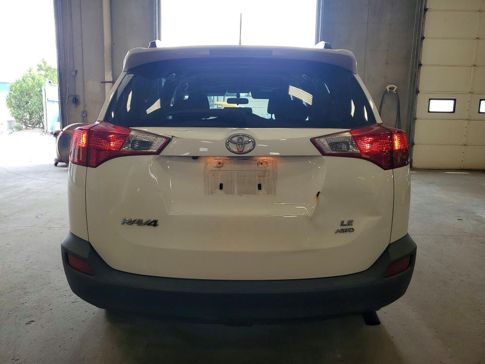 60797226 :رقم المزاد ، JTMBFREV3FJ043315 vin ، 2015 Toyota Rav4 مزاد بيع