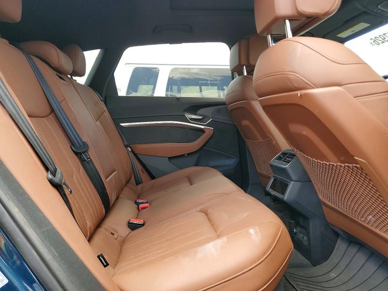 Продажа на аукционе авто 2021 Audi E-tron, vin: WA1VABGE4MB041252, номер лота: 61887926