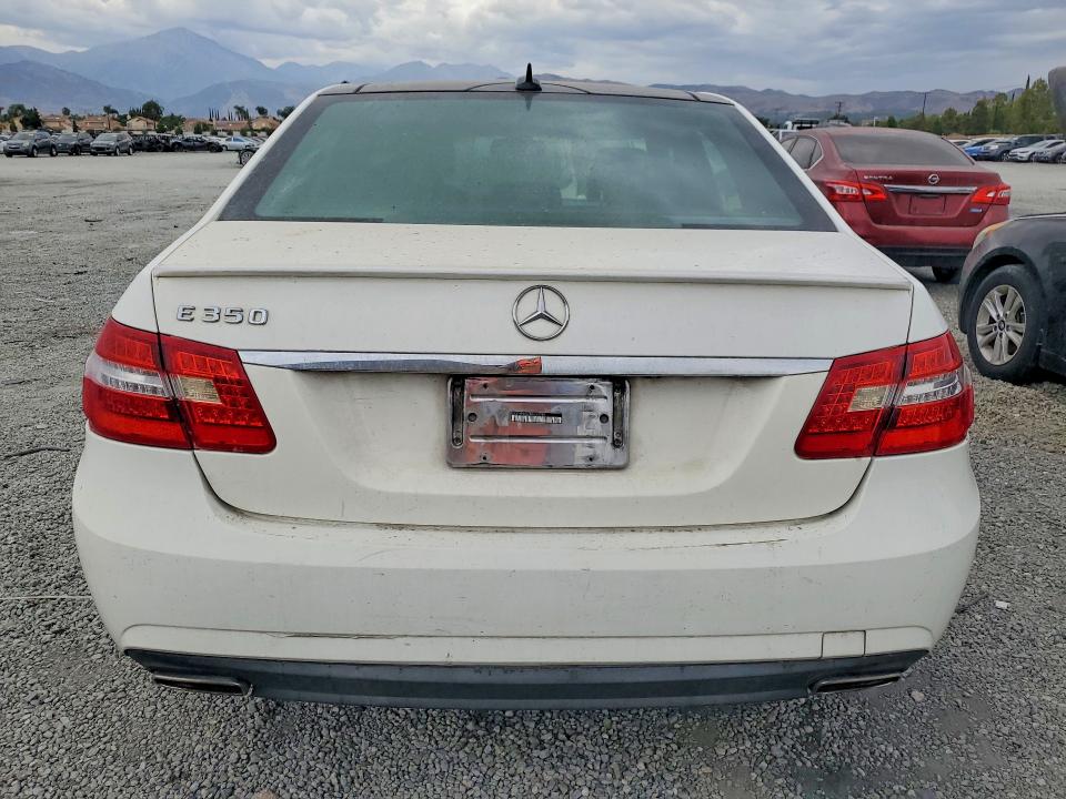 Продажа на аукционе авто 2013 Mercedes-benz E, vin: WDDHF5KB6DA739280, номер лота: 61247366