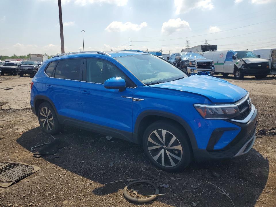 2022 Volkswagen Taos მანქანა იყიდება აუქციონზე, vin: 3VVPX7B22NM055816, აუქციონის ნომერი: 85992705