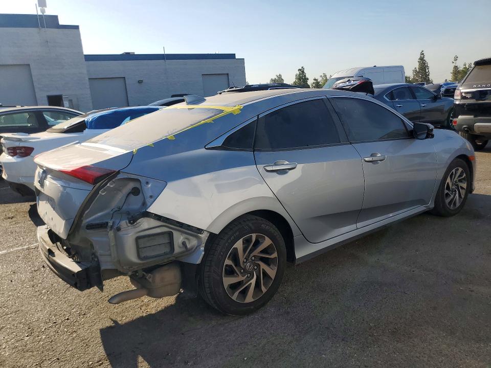 2017 Honda Civic მანქანა იყიდება აუქციონზე, vin: 2HGFC2F71HH516541, აუქციონის ნომერი: 60794606
