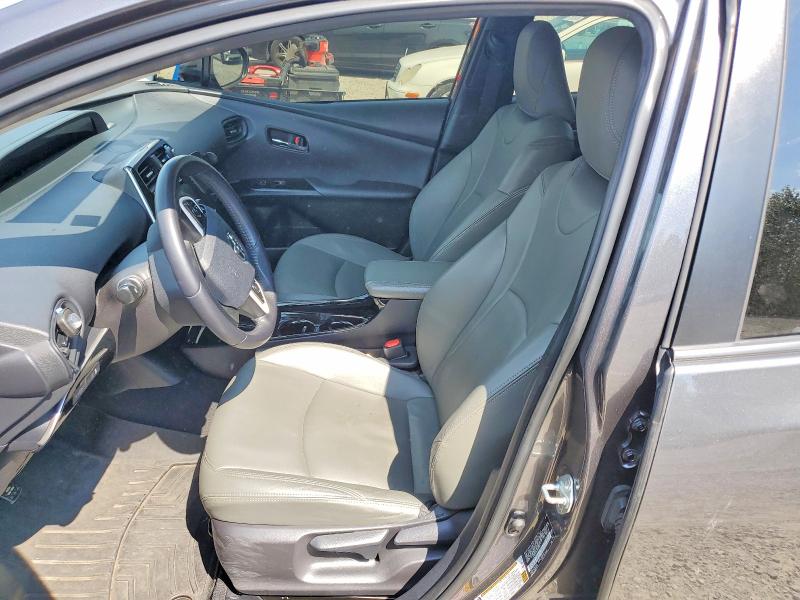 Aukcja sprzedaży 2018 Toyota Prius, vin: JTDKBRFUXJ3595781, numer aukcji: 61445436