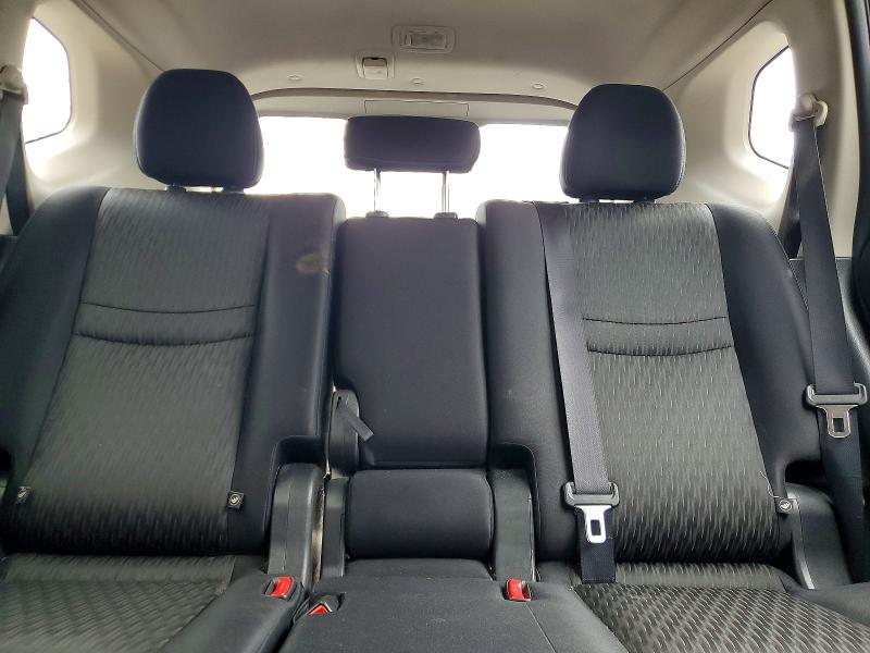 Продажа на аукционе авто 2017 Nissan Rogue, vin: JN8AT2MV0HW011106, номер лота: 61437396