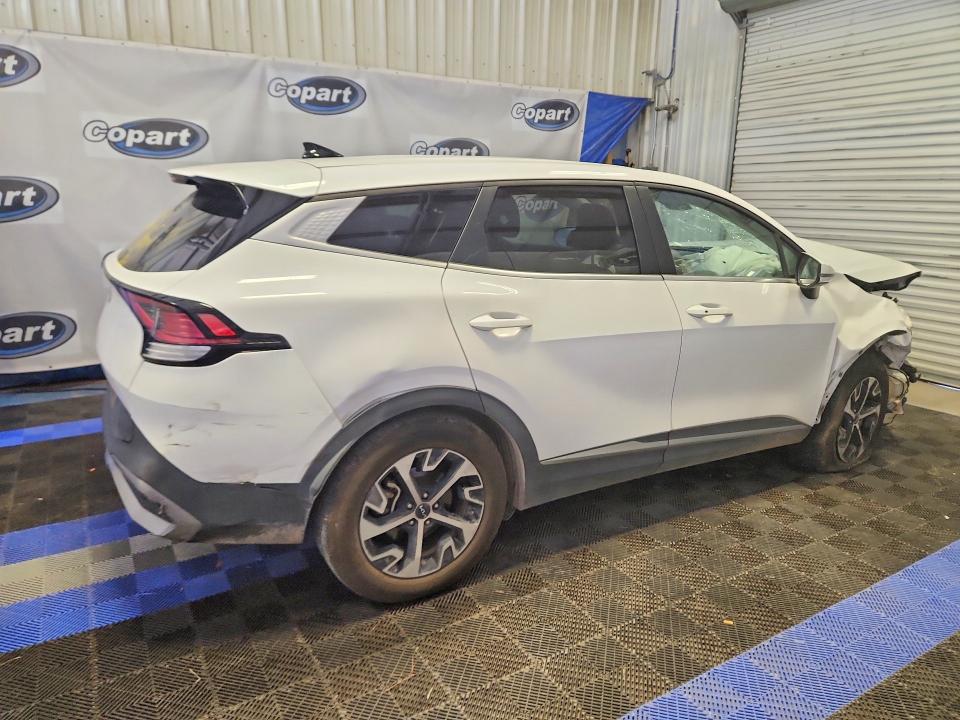 Продажа на аукционе авто 2023 Kia Sportage, vin: 5XYK33AF1PG087481, номер лота: 60459126