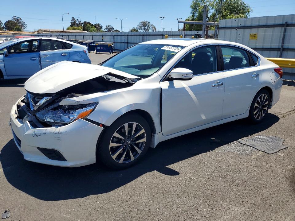 Продажа на аукционе авто 2016 Nissan Altima, vin: 1N4AL3AP7GC133300, номер лота: 61447116