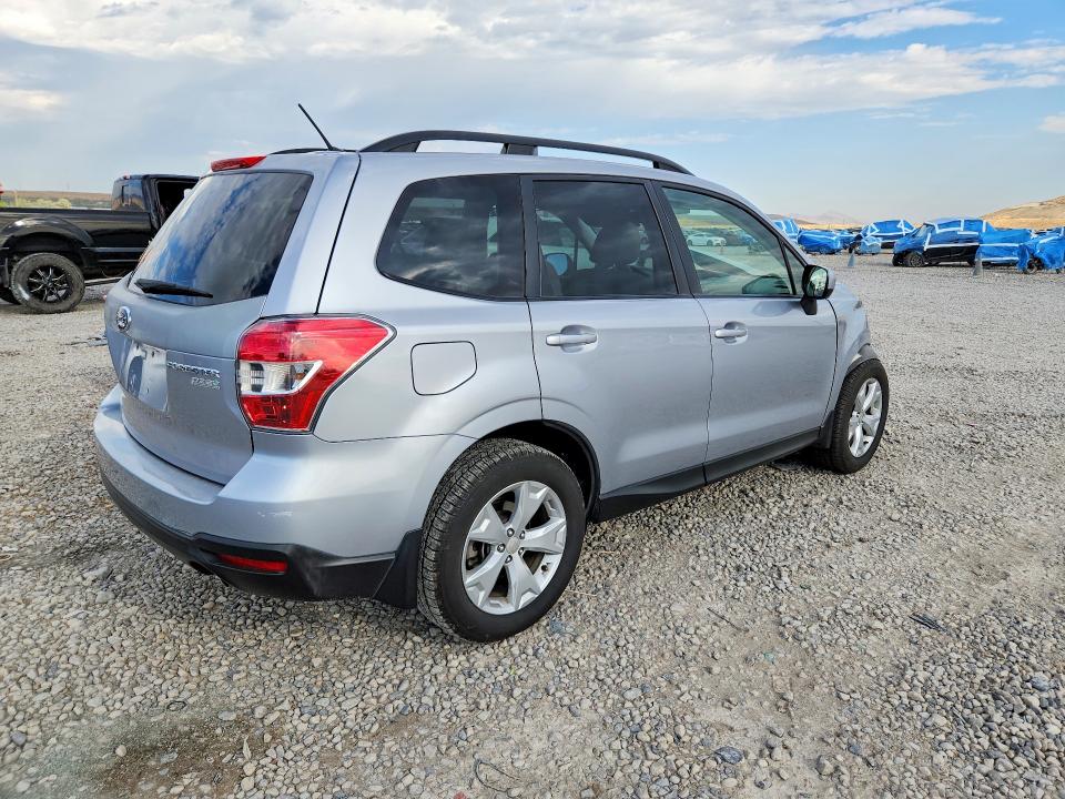 Продажа на аукционе авто 2015 Subaru Forester, vin: JF2SJADC4FH488588, номер лота: 62670616