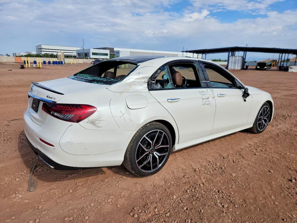 Продажа на аукционе авто 2023 Mercedes-benz E, vin: W1KZF8EB0PB137412, номер лота: 60798636