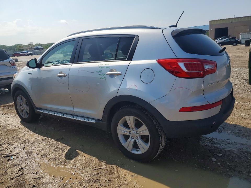 62864906 :رقم المزاد ، KNDPBCA24D7428015 vin ، 2013 Kia Sportage مزاد بيع