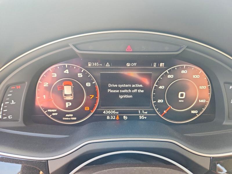 60390586 :رقم المزاد ، WA1LAAF70KD013888 vin ، 2019 Audi Q7 مزاد بيع