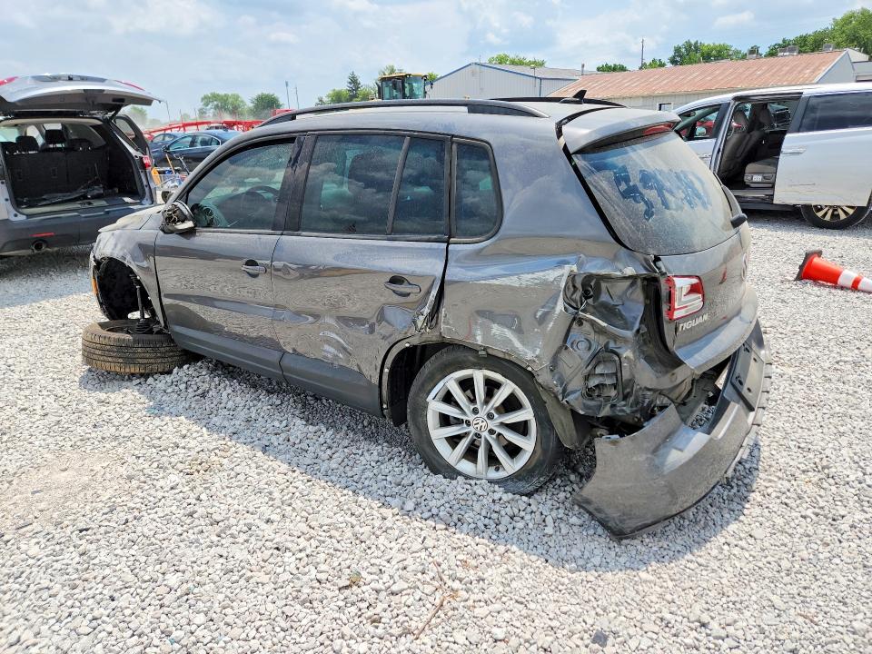 60323416 :رقم المزاد ، WVGAV7AX4FW595947 vin ، 2015 Volkswagen Tiguan مزاد بيع