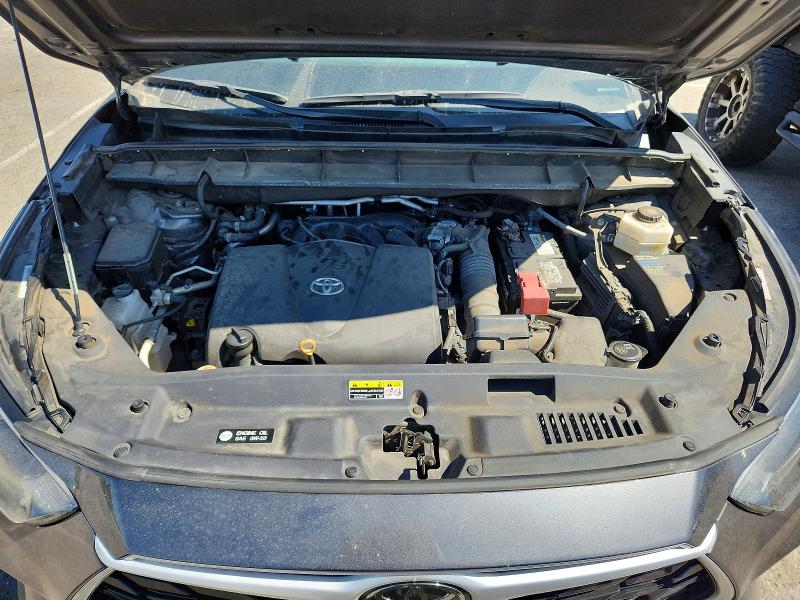 60701576 :رقم المزاد ، 5TDCZRAH1MS039999 vin ، 2021 Toyota Highlander مزاد بيع