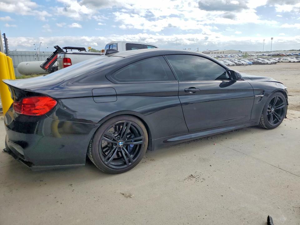 2015 Bmw M4 მანქანა იყიდება აუქციონზე, vin: WBS3R9C57FK334899, აუქციონის ნომერი: 61581476