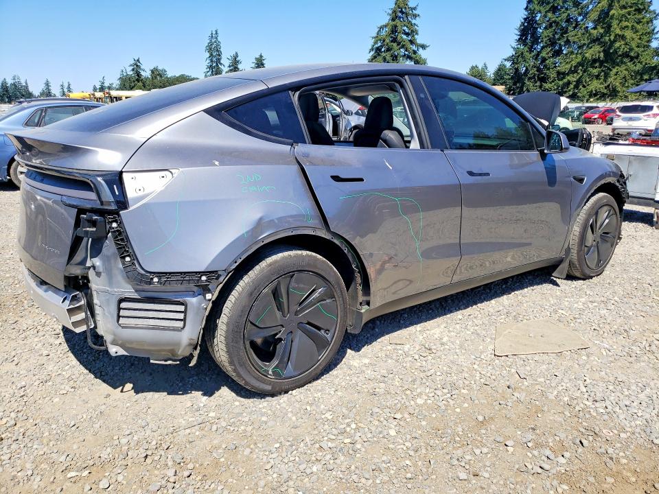 63320476 :رقم المزاد ، 7SAYGDEE0TF418285 vin ، 2026 Tesla Model Y مزاد بيع