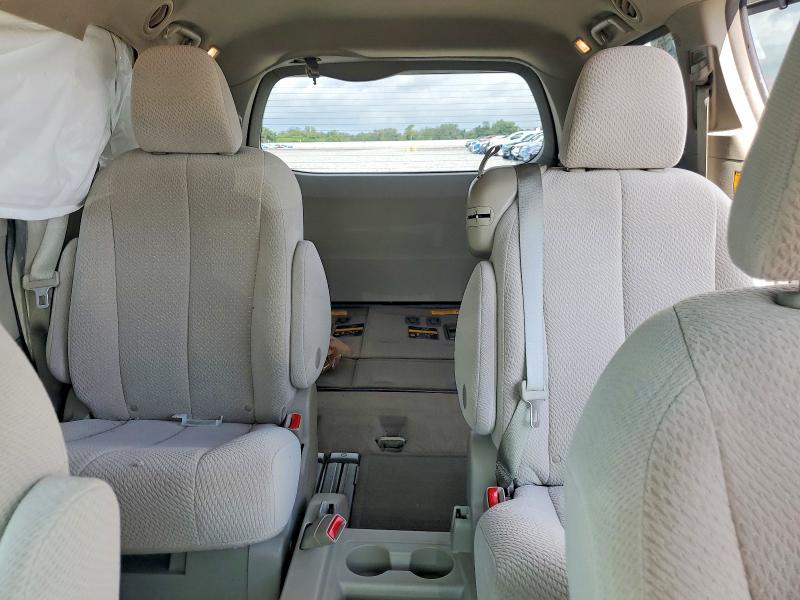 2013 Toyota Sienna მანქანა იყიდება აუქციონზე, vin: 5TDKK3DC8DS391863, აუქციონის ნომერი: 60715676