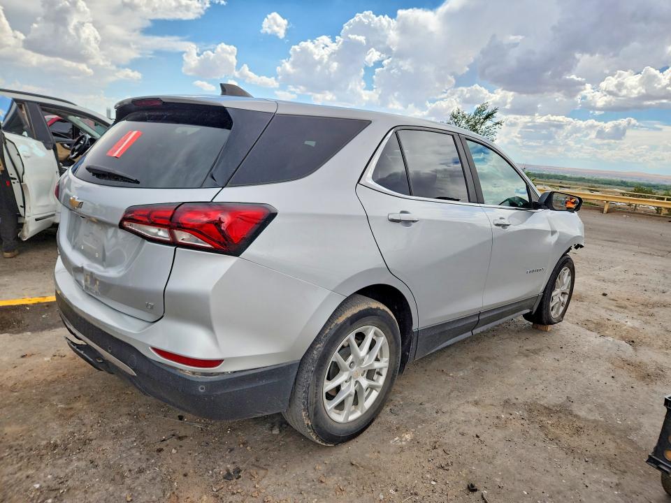 62981196 :رقم المزاد ، 3GNAXKEV2NL104197 vin ، 2022 Chevrolet Equinox مزاد بيع