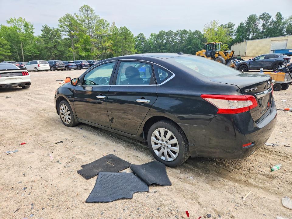 2015 Nissan Sentra მანქანა იყიდება აუქციონზე, vin: 3N1AB7APXFL691104, აუქციონის ნომერი: 62479236