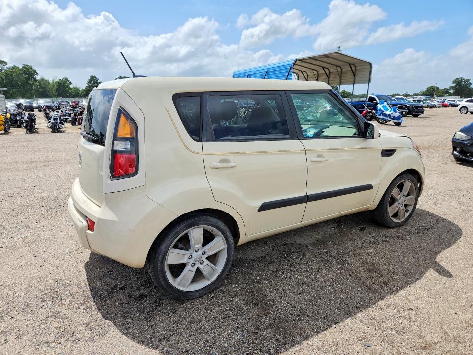 2011 Kia Soul მანქანა იყიდება აუქციონზე, vin: KNDJT2A25B7321615, აუქციონის ნომერი: 62257356