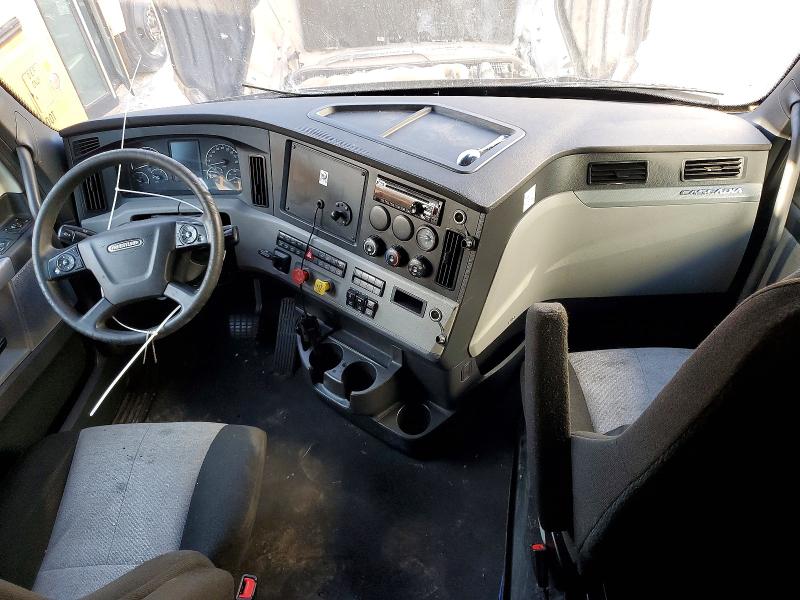 Продажа на аукционе авто 2021 Freightliner Cascadia 126, vin: 3AKJHHDVXMSMS1095, номер лота: 61561696