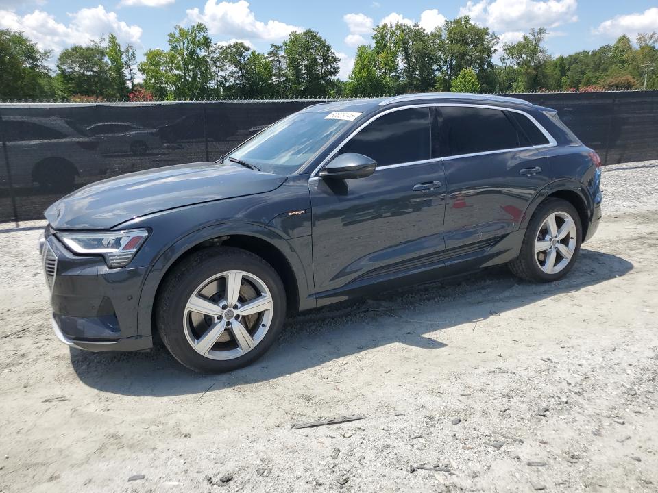 2019 Audi E-tron მანქანა იყიდება აუქციონზე, vin: WA1LAAGE7KB024783, აუქციონის ნომერი: 60629146