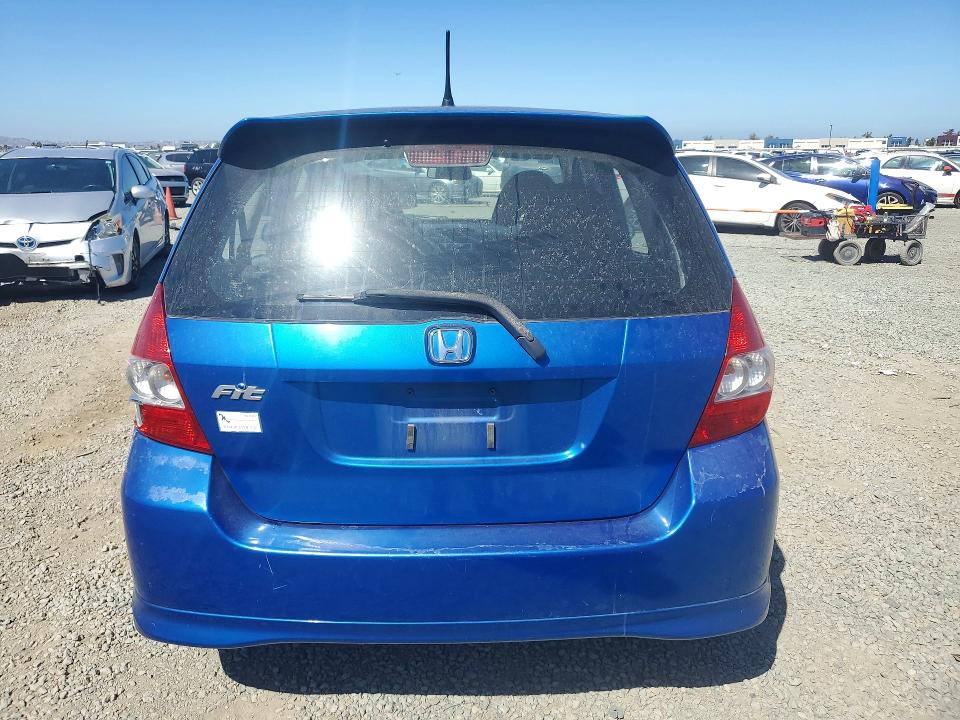 Продажа на аукционе авто 2008 Honda Fit, vin: JHMGD38658S013550, номер лота: 41633596