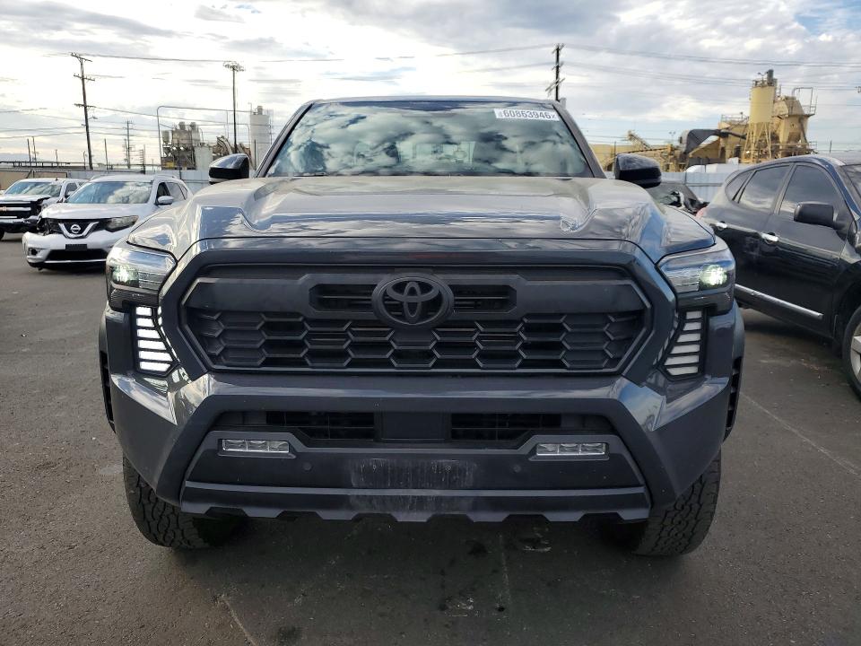 Продажа на аукционе авто 2024 Toyota Tacoma, vin: 3TMLB5JN9RM082044, номер лота: 60863946