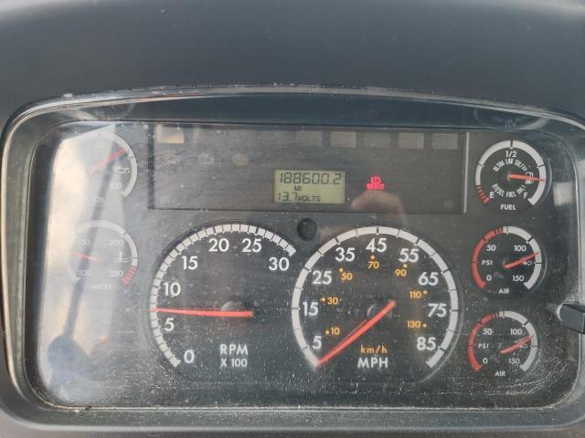 60872686 :رقم المزاد ، 4UZABRDT3ACAN9727 vin ، 2010 Freightliner Chassis مزاد بيع