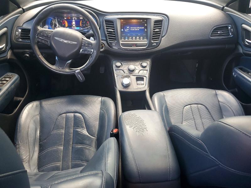 60999756 :رقم المزاد ، 1C3CCCBB5FN672611 vin ، 2015 Chrysler 200 مزاد بيع