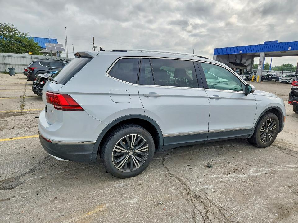 Продаж на аукціоні авто 2018 Volkswagen Tiguan, vin: 3VV3B7AX9JM018380, номер лоту: 62208156
