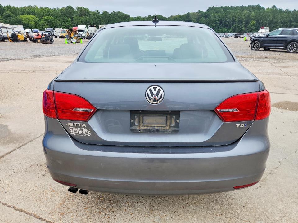 2014 Volkswagen Jetta მანქანა იყიდება აუქციონზე, vin: 3VWLL7AJ1EM445630, აუქციონის ნომერი: 61143946