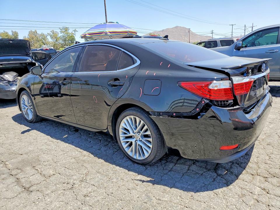 62707456 :رقم المزاد ، JTHBK1GG8D2043568 vin ، 2013 Lexus Es مزاد بيع