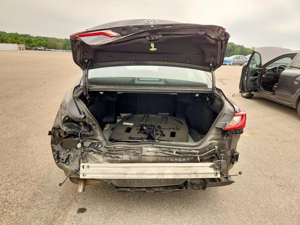 60046586 :رقم المزاد ، 4T1DAACK5SU015943 vin ، 2025 Toyota Camry مزاد بيع